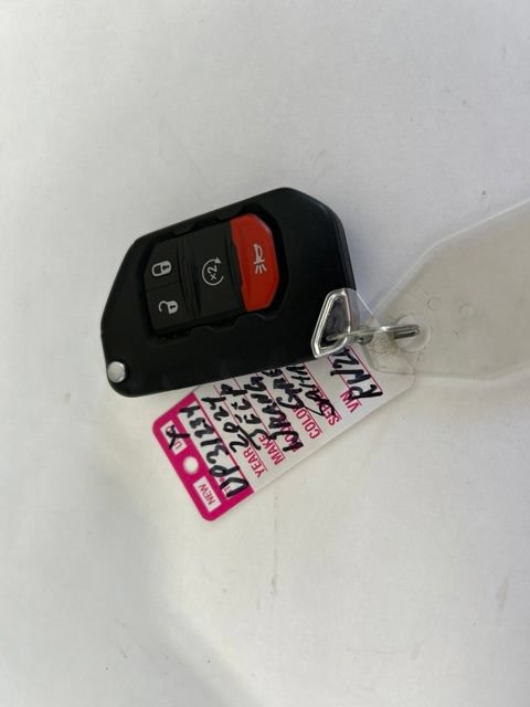 Used 2024 Jeep Wrangler Unlimited Sahara AWD/4WD image 31