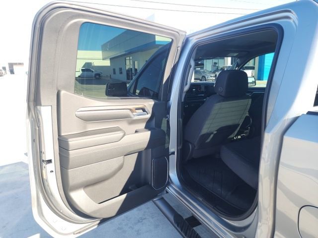 Used 2024 Chevrolet Silverado 1500 RST w/ Redline Edition AWD/4WD image 23