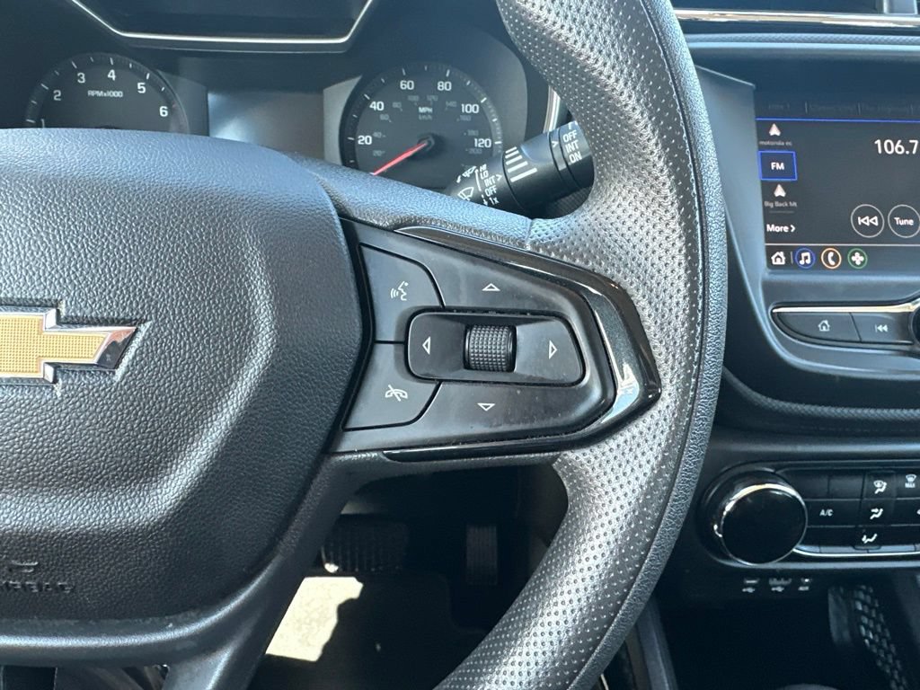 Used 2023 Chevrolet TrailBlazer LS AWD/4WD image 10