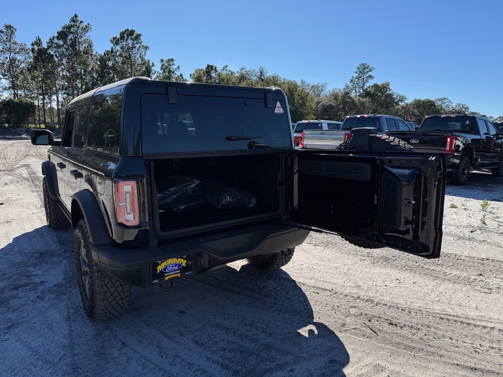 New 2025 Ford Bronco Badlands image 21