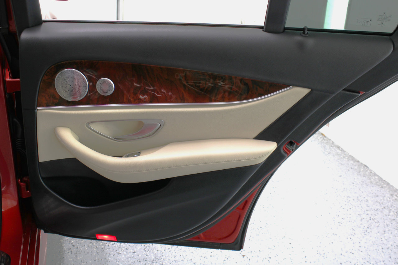 Used 2017 Mercedes-Benz E 300 image 45