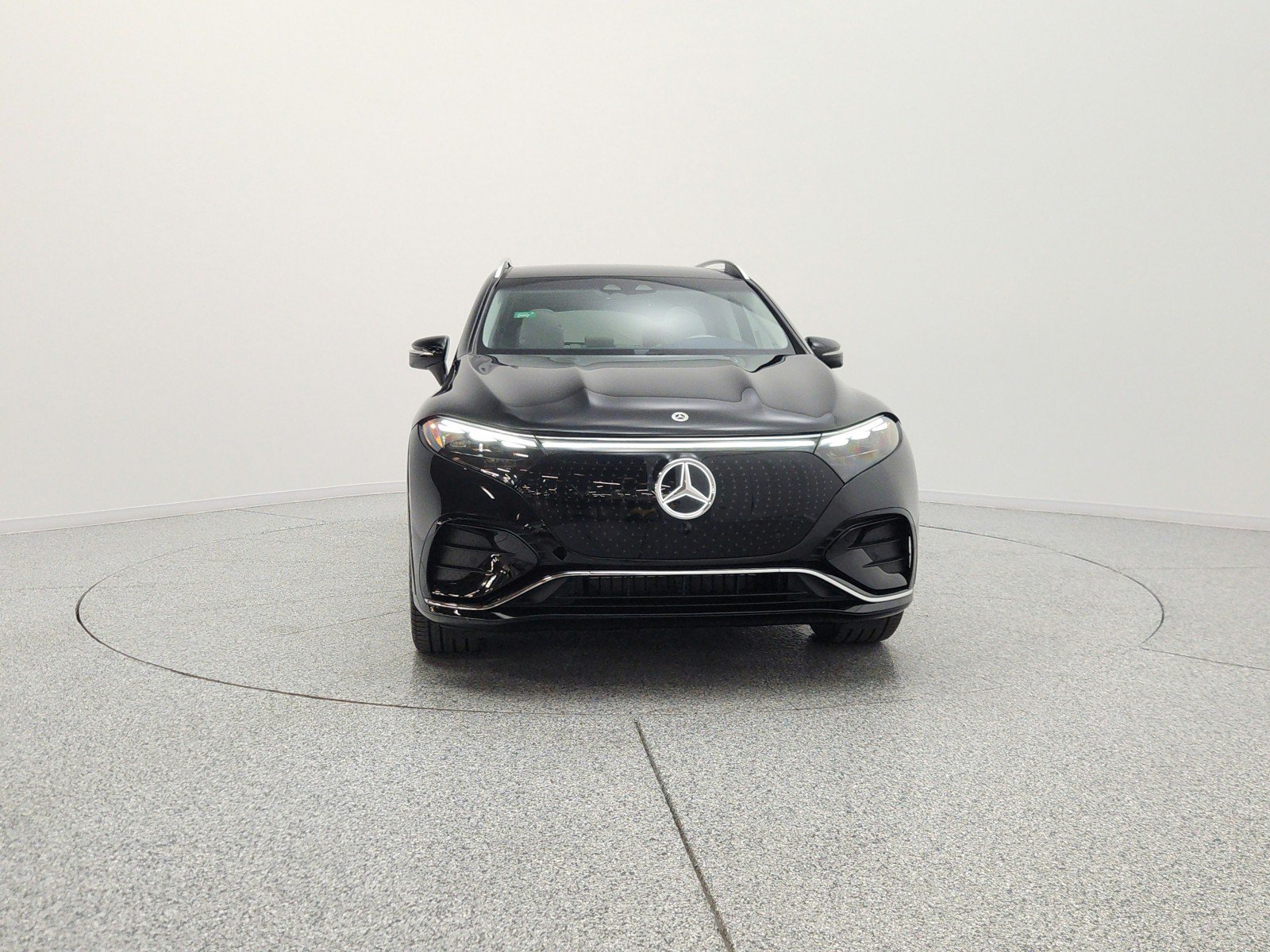 New 2026 Mercedes-Benz EQS 550 4MATIC SUV image 2