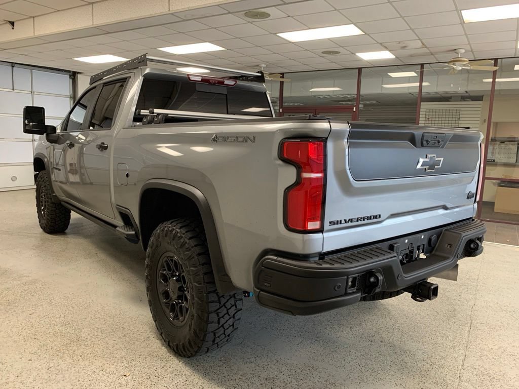 Used 2025 Chevrolet Silverado 2500 ZR2 w/ ZR2 Bison Edition AWD/4WD image 5