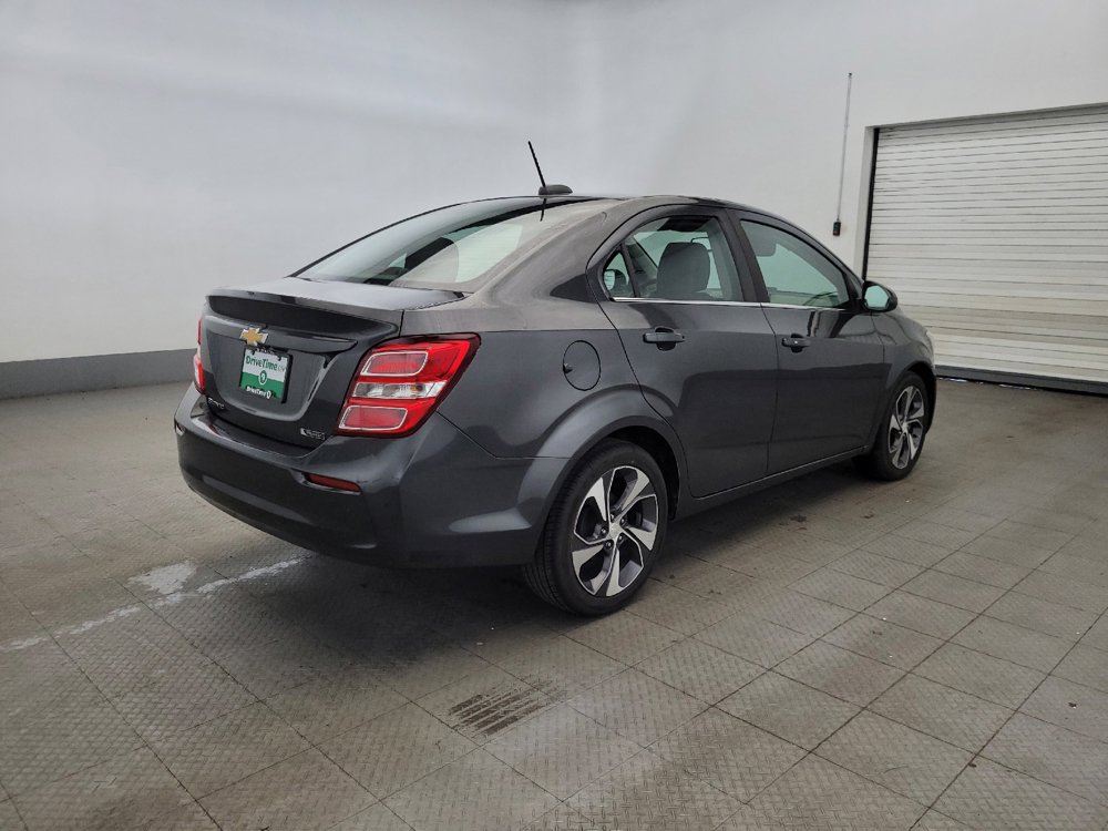 Used 2020 Chevrolet Sonic Premier FWD image 9