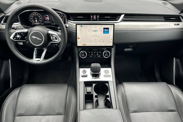 Certified 2026 Jaguar F-PACE R-Dynamic S AWD/4WD image 12