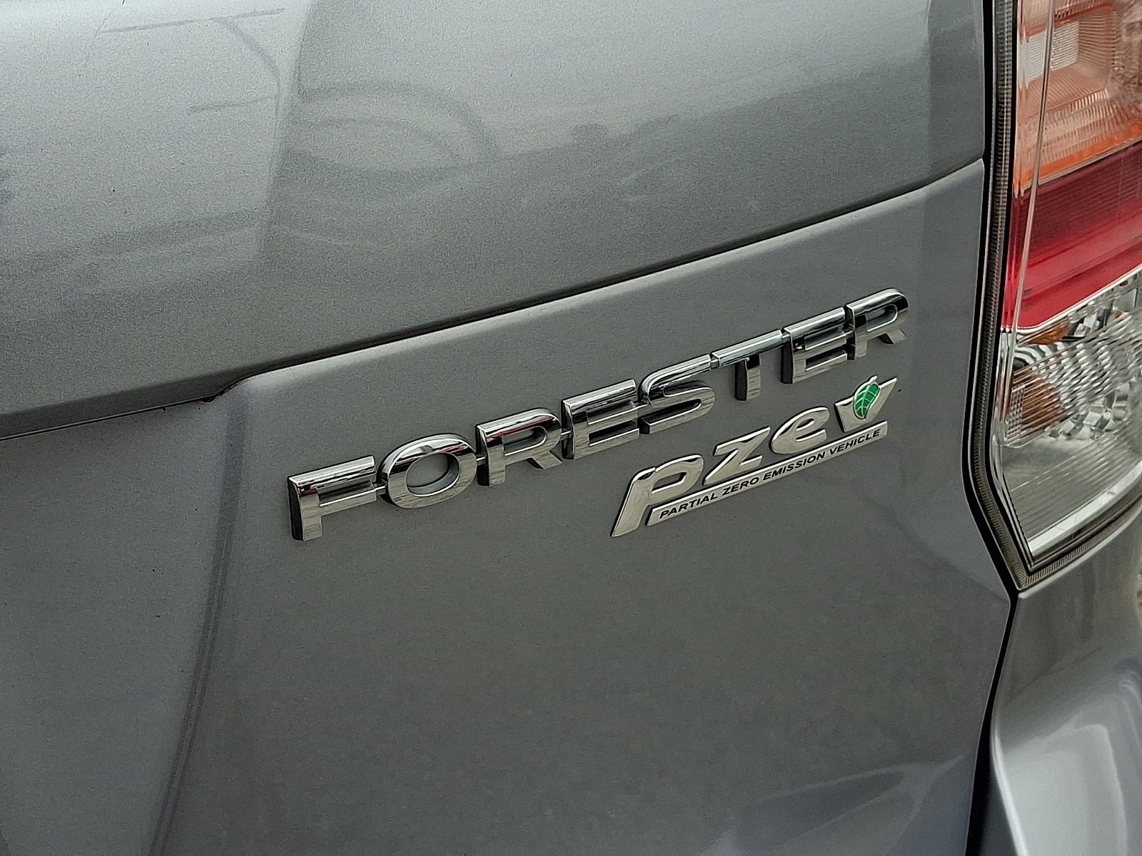 Used 2017 Subaru Forester 2.5i Touring image 33