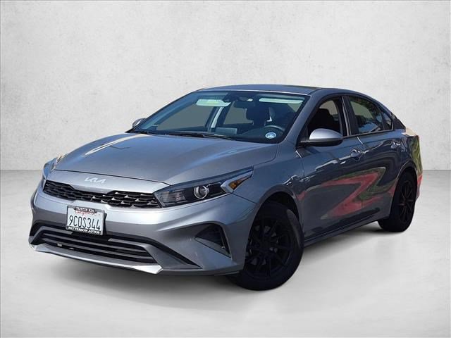 Used 2022 Kia Forte LXS FWD image 1