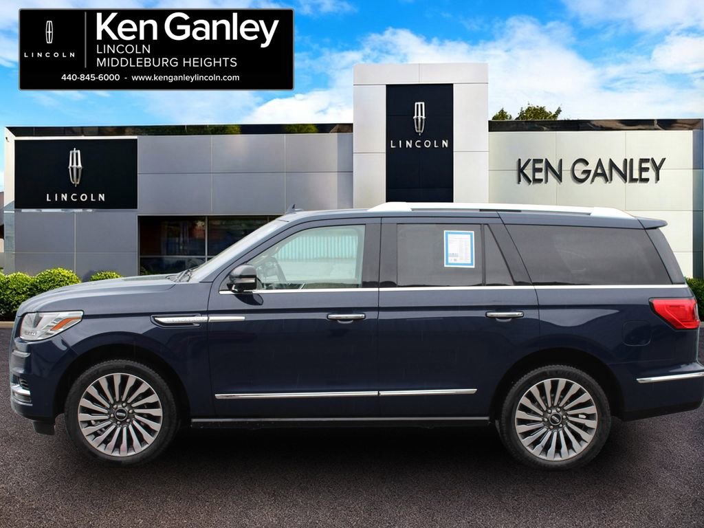 Used 2019 Lincoln Navigator Reserve AWD/4WD image 4