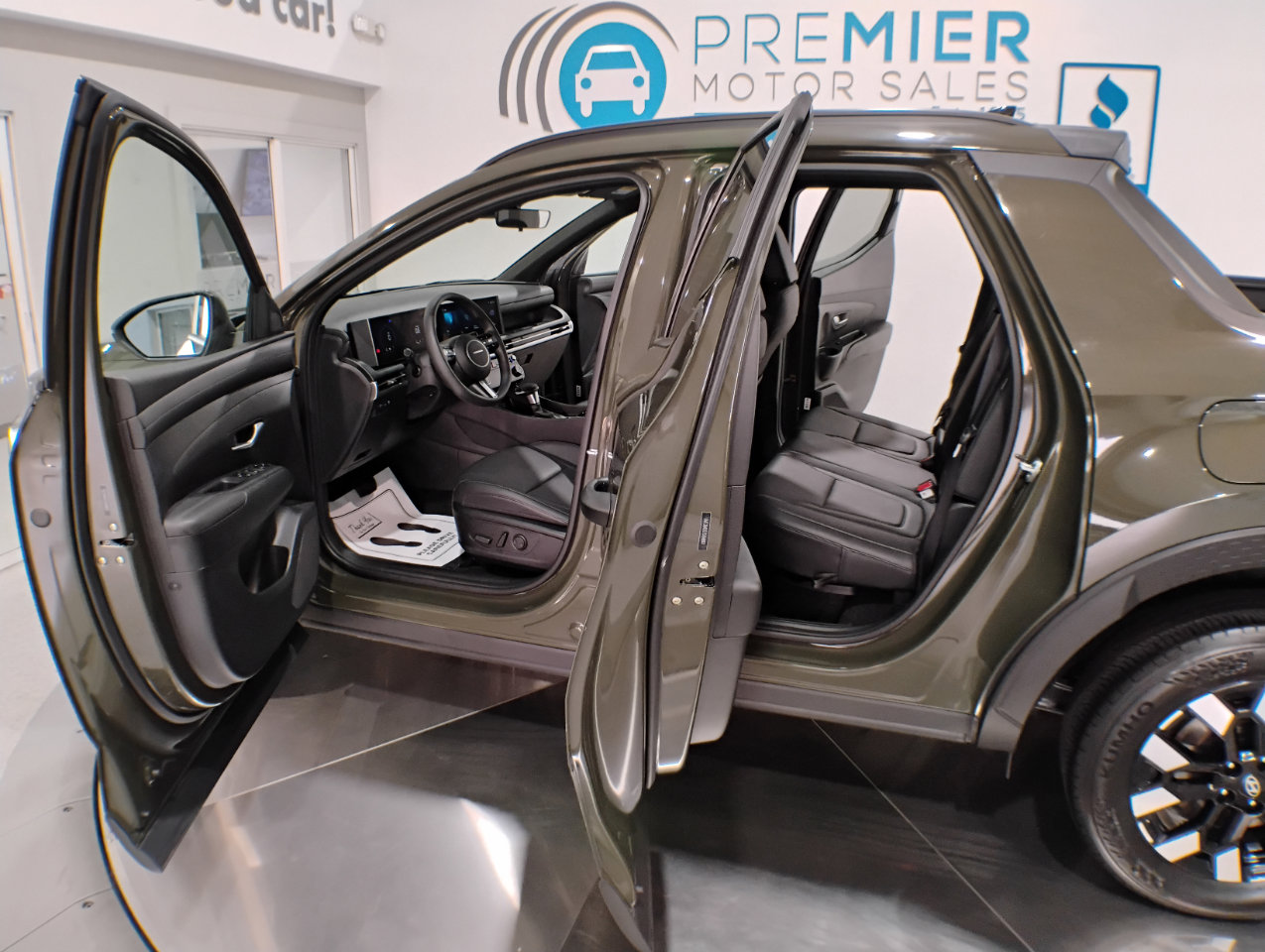 Used 2025 Hyundai Santa Cruz SEL image 5