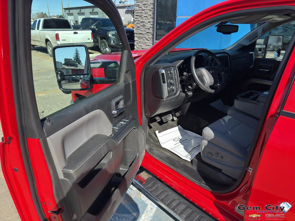 Used 2016 Chevrolet Silverado 1500 LT w/ Max Trailering Package image 15