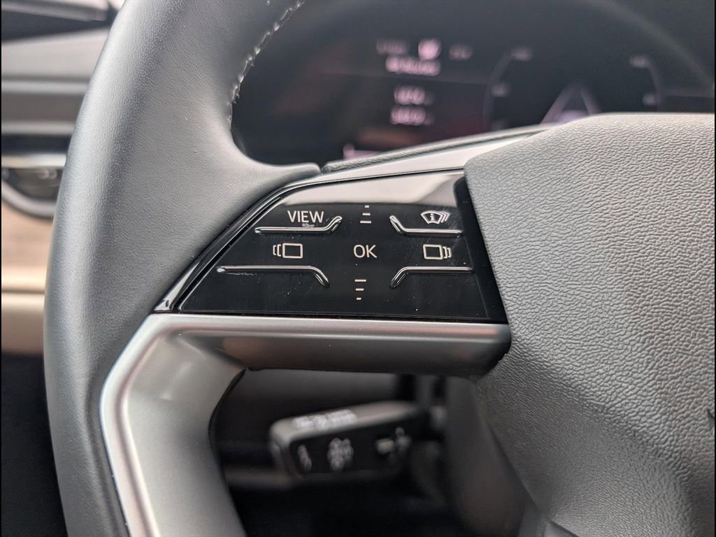 Certified 2025 Audi Q5 Premium Plus w/ Premium Plus AWD/4WD image 13