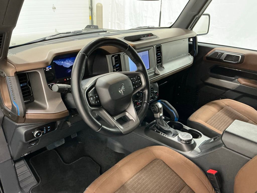 Used 2023 Ford Bronco Outer Banks image 11