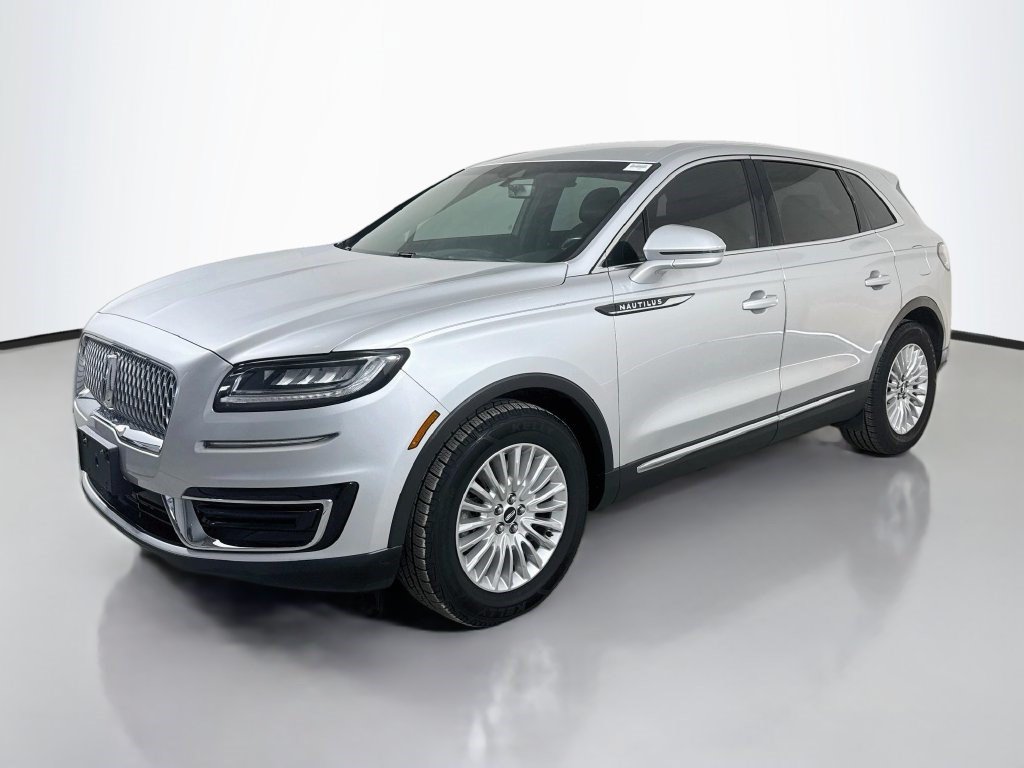 Used 2019 Lincoln Nautilus FWD image 4
