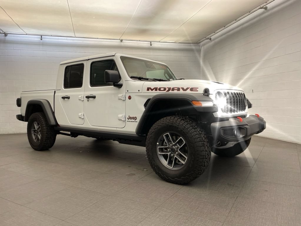 New 2026 Jeep Gladiator Mojave AWD/4WD image 5