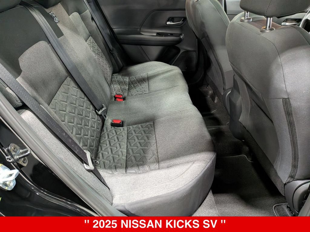 Certified 2025 Nissan Kicks SV w/ SV Premium Package AWD/4WD image 33