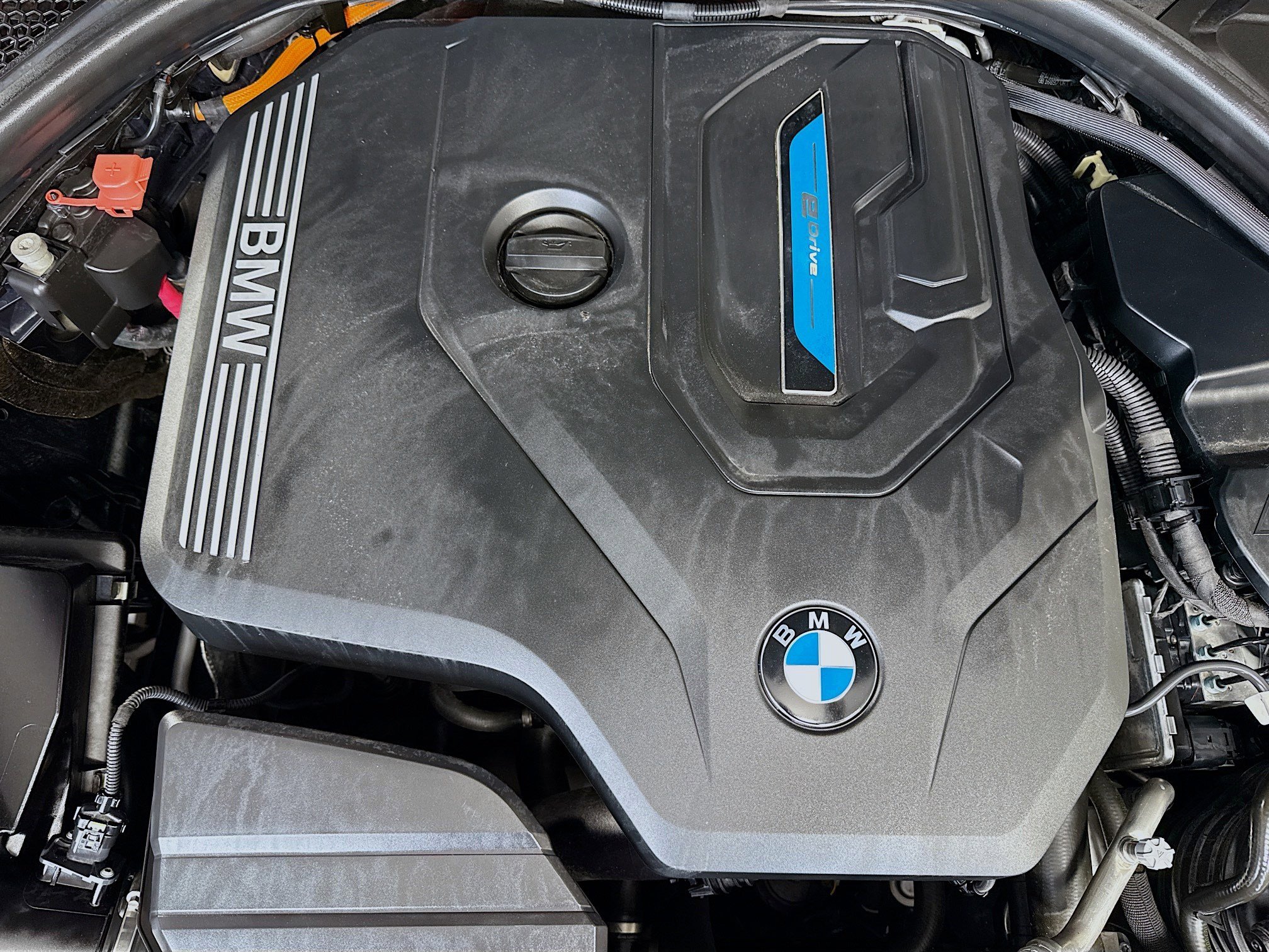 Used 2024 BMW 330e image 39