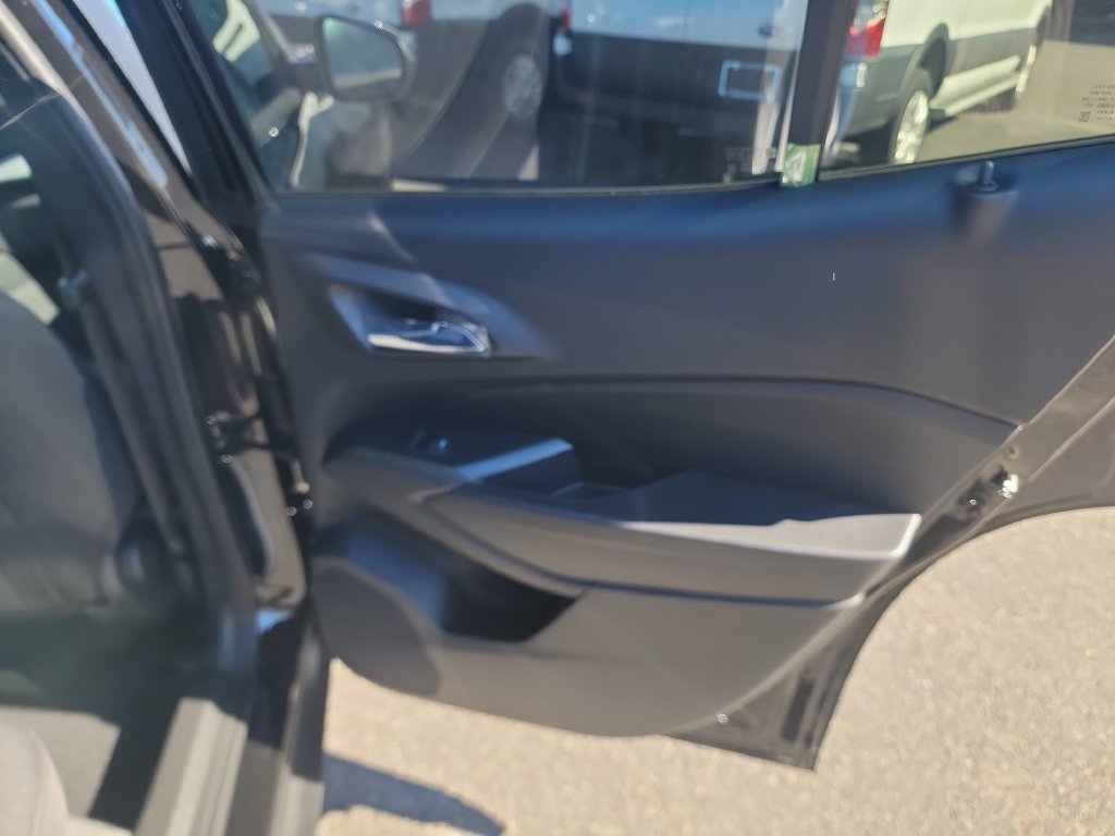 New 2026 Chevrolet Trax LS w/ LS Convenience Package FWD image 25