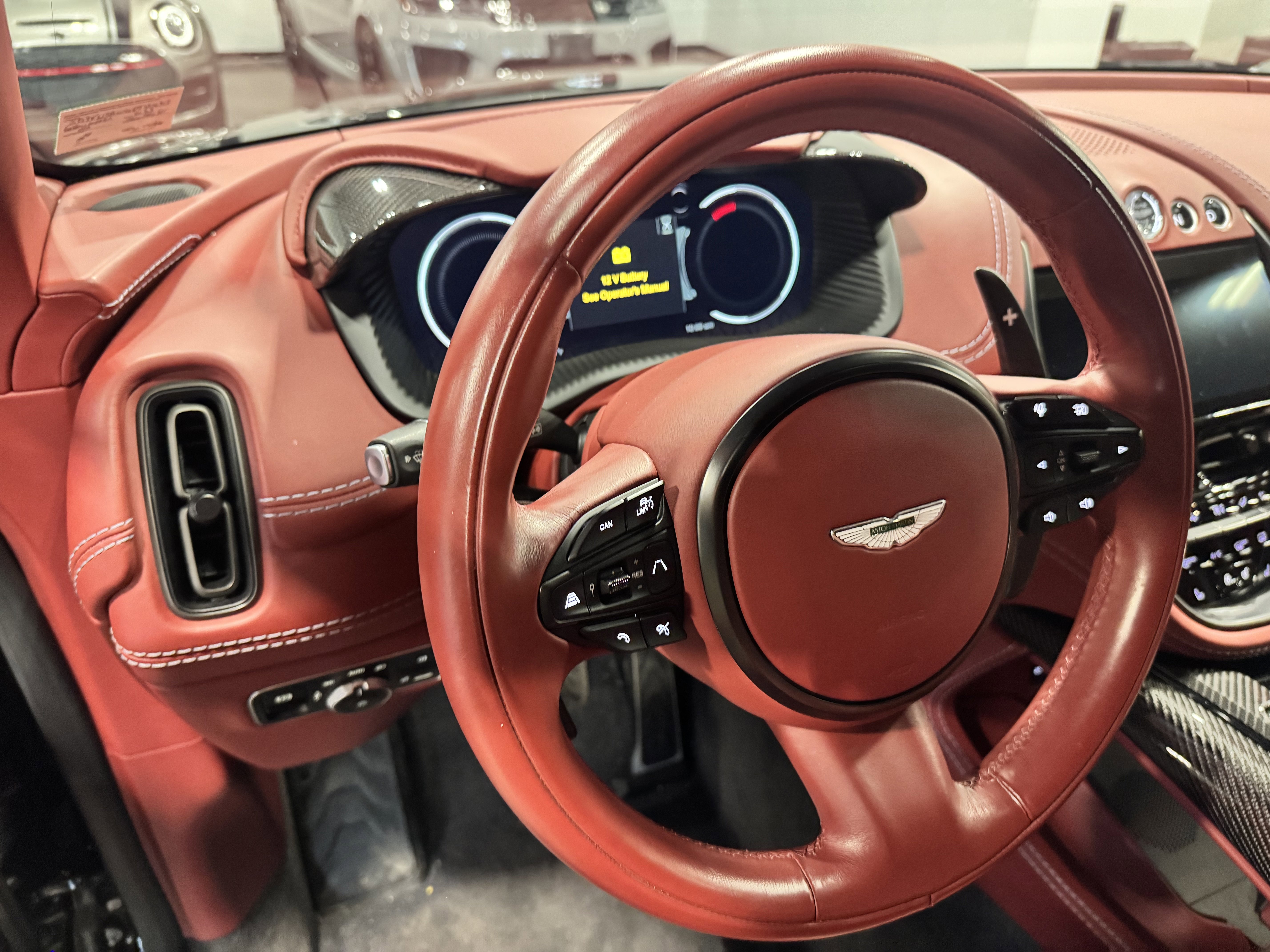 Used 2023 Aston Martin DBX 707 image 11