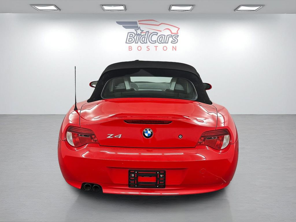 Used 2006 BMW Z4 3.0i RWD image 5