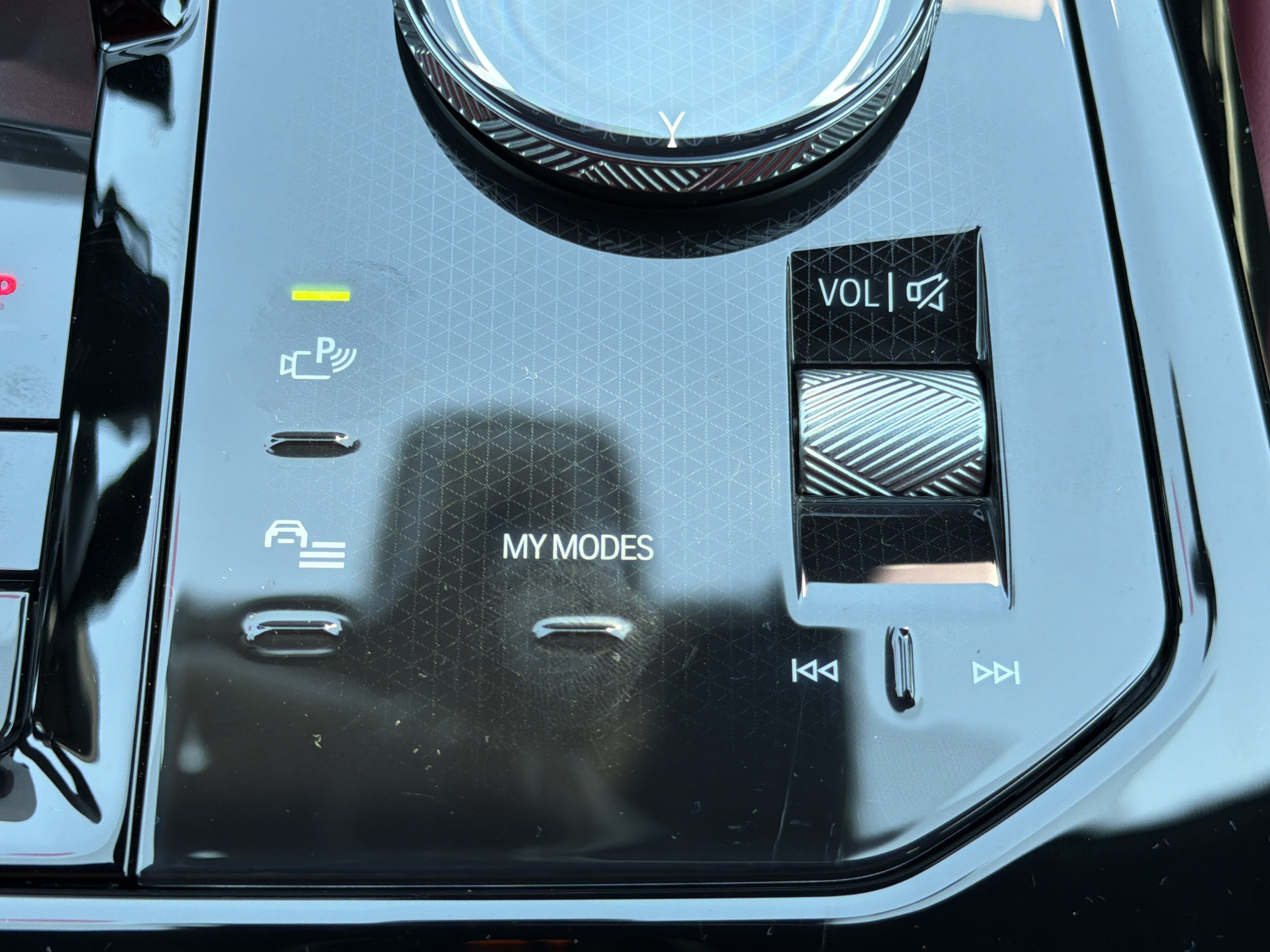 New 2027 BMW 530i w/ M Sport Package RWD image 8