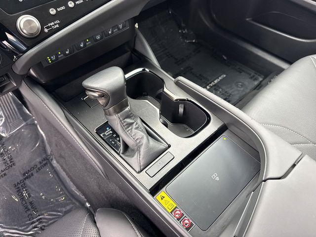 Certified 2023 Lexus ES 350 Ultra Luxury w/ Accessory Package (Z2) FWD image 21