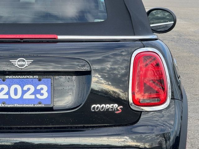 Used 2023 MINI Cooper S w/ Signature Upholstery Package image 13