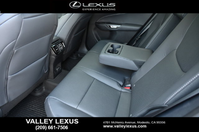 Certified 2026 Lexus NX 350h F Sport w/ Accessory Package (Z2) AWD/4WD image 18