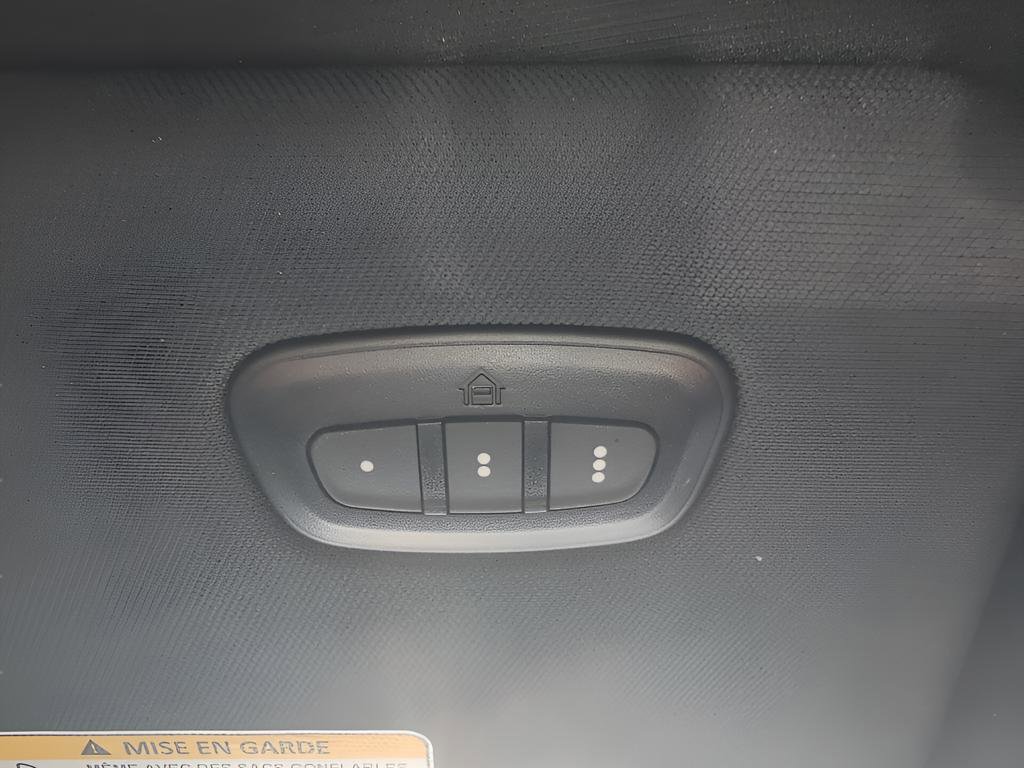 Used 2023 RAM 1500 Laramie image 31