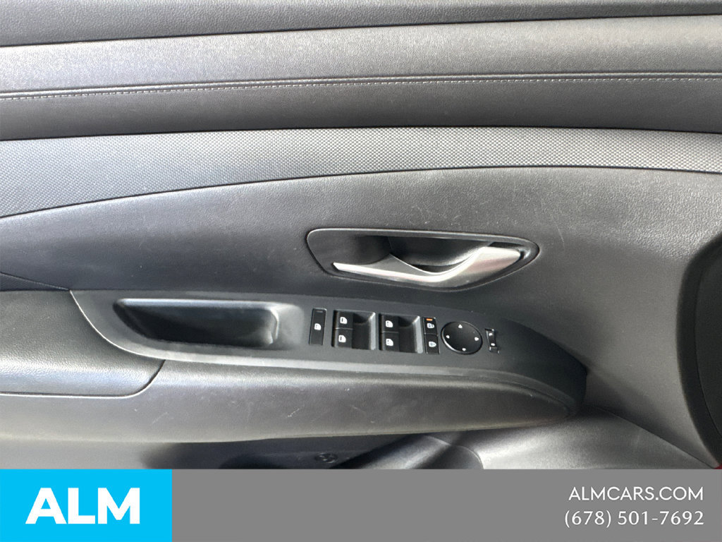 Used 2025 Hyundai Tucson SEL FWD image 13