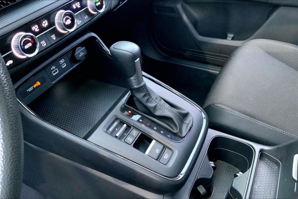 Used 2024 Honda CR-V EX image 13