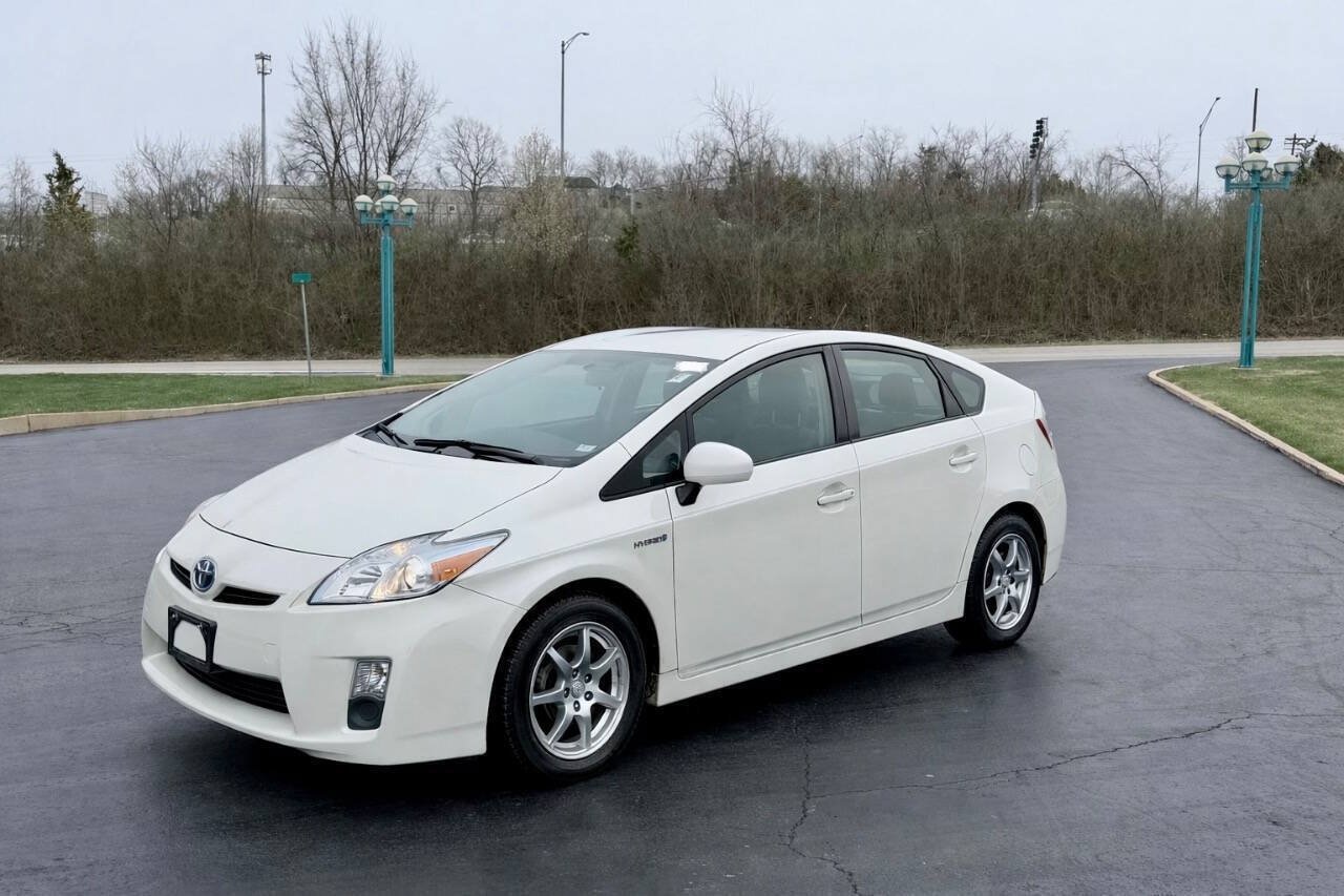Used 2010 Toyota Prius Two FWD image 2
