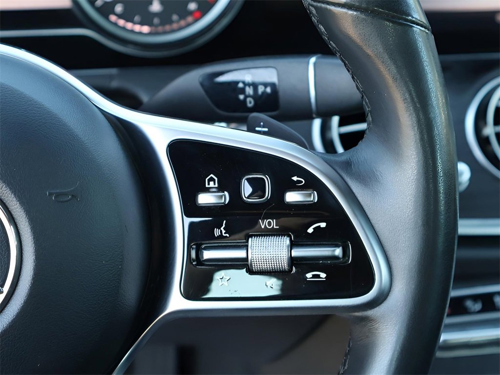 Used 2019 Mercedes-Benz E 300 4MATIC image 34