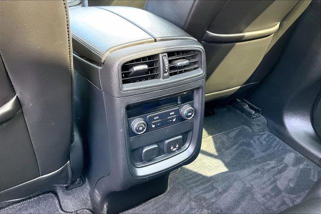 Used 2020 Buick Envision Essence w/ Experience Buick Package image 10