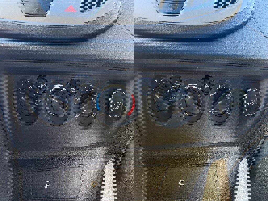 Used 2017 Ford Transit 350 XLT image 20