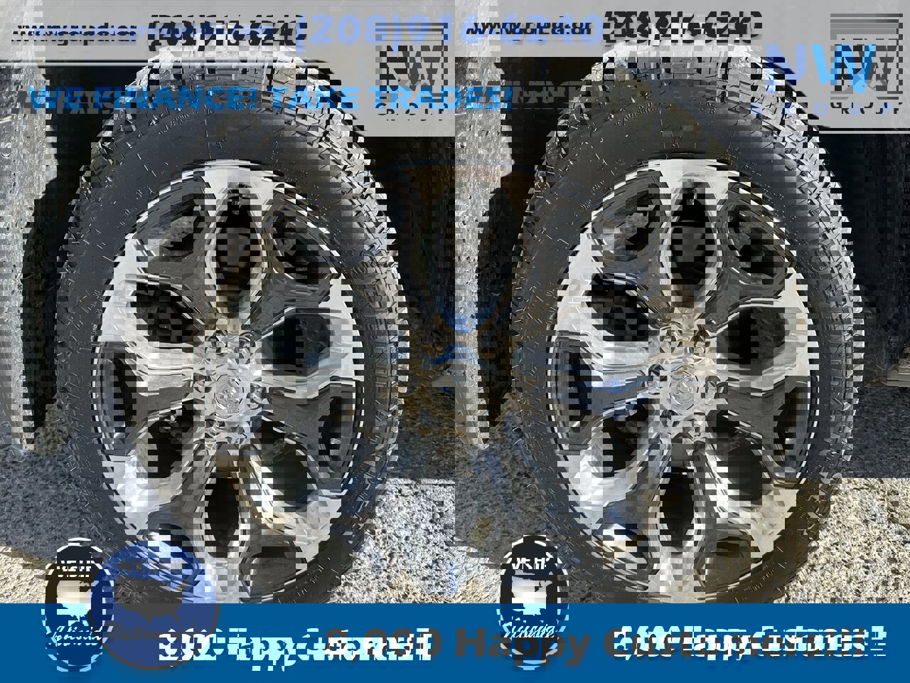 Used 2022 RAM 1500 Limited w/ Body-Colour Bumper Group image 21