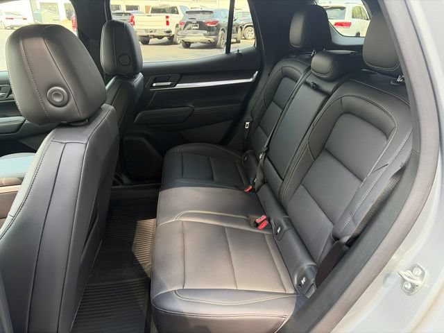 New 2027 GMC Terrain Elevation w/ Elevation Premium Package AWD/4WD image 12