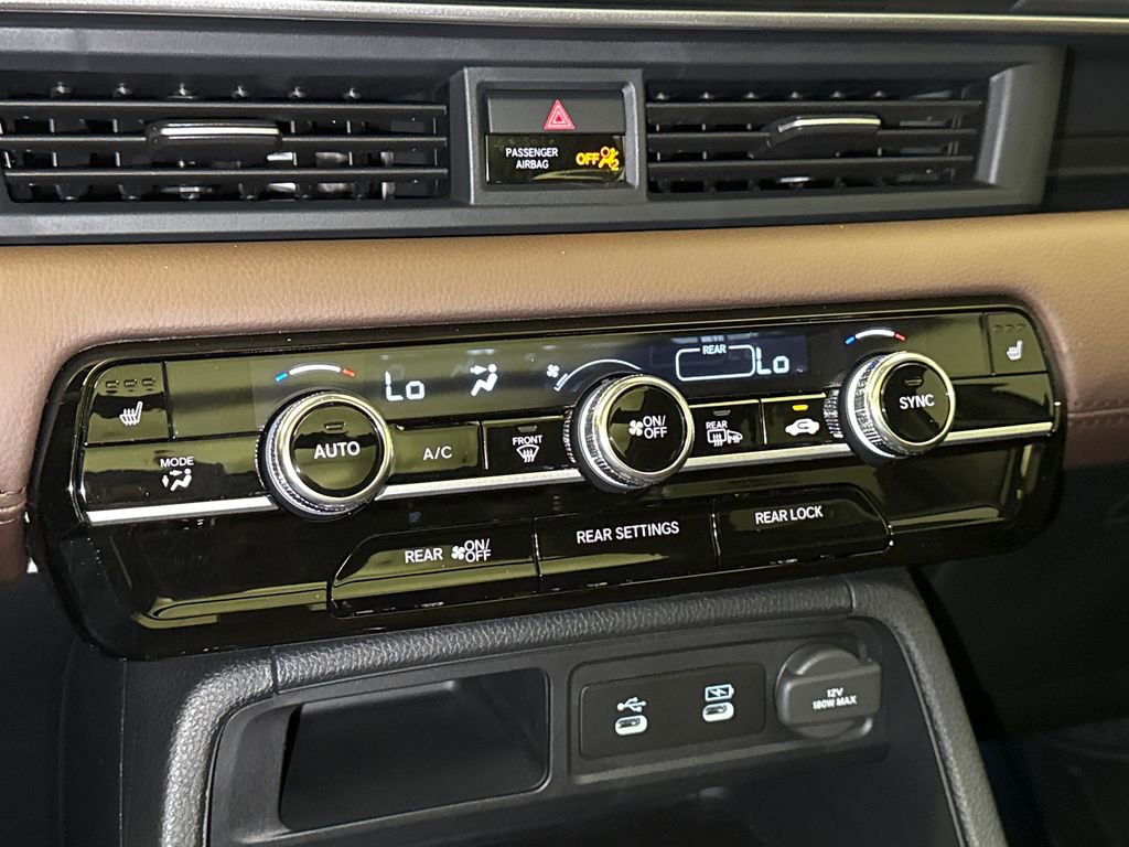 New 2026 Honda Pilot Touring image 27