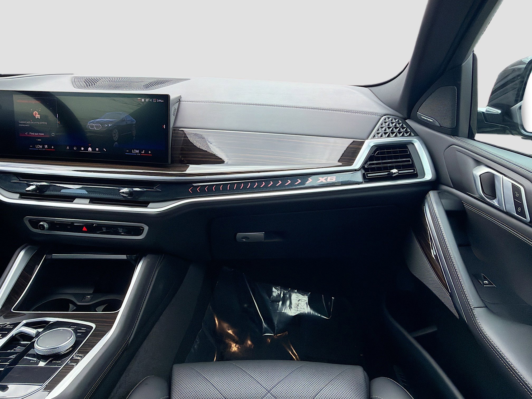 Used 2025 BMW X6 xDrive40i image 18