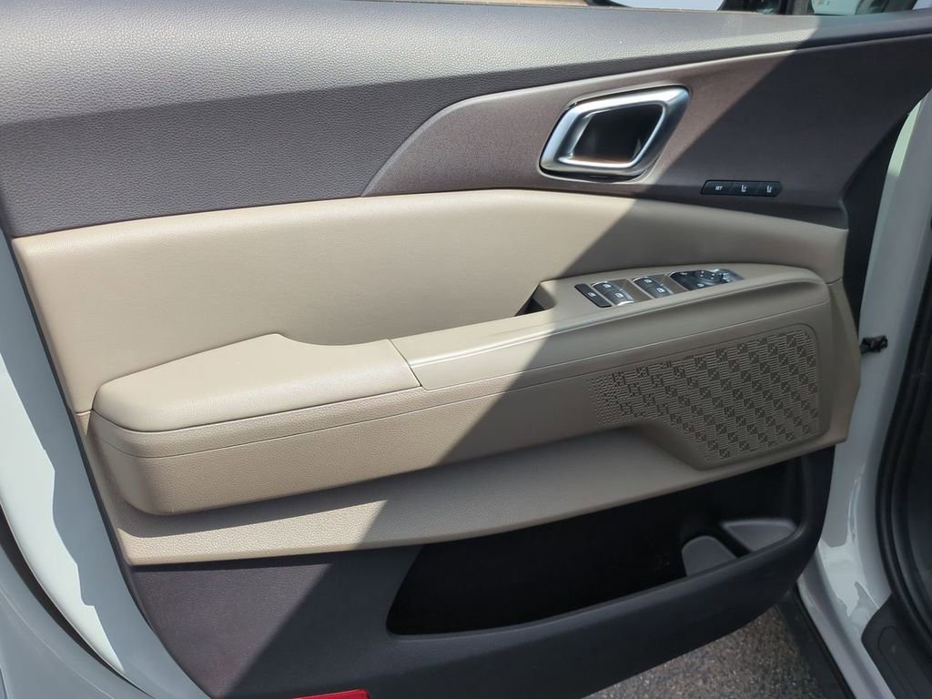 New 2026 Kia Carnival SX FWD image 22