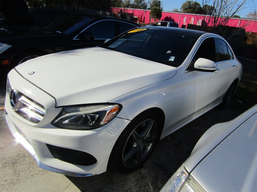 Used 2015 Mercedes-Benz C 400 4MATIC w/ Multimedia Package image 1