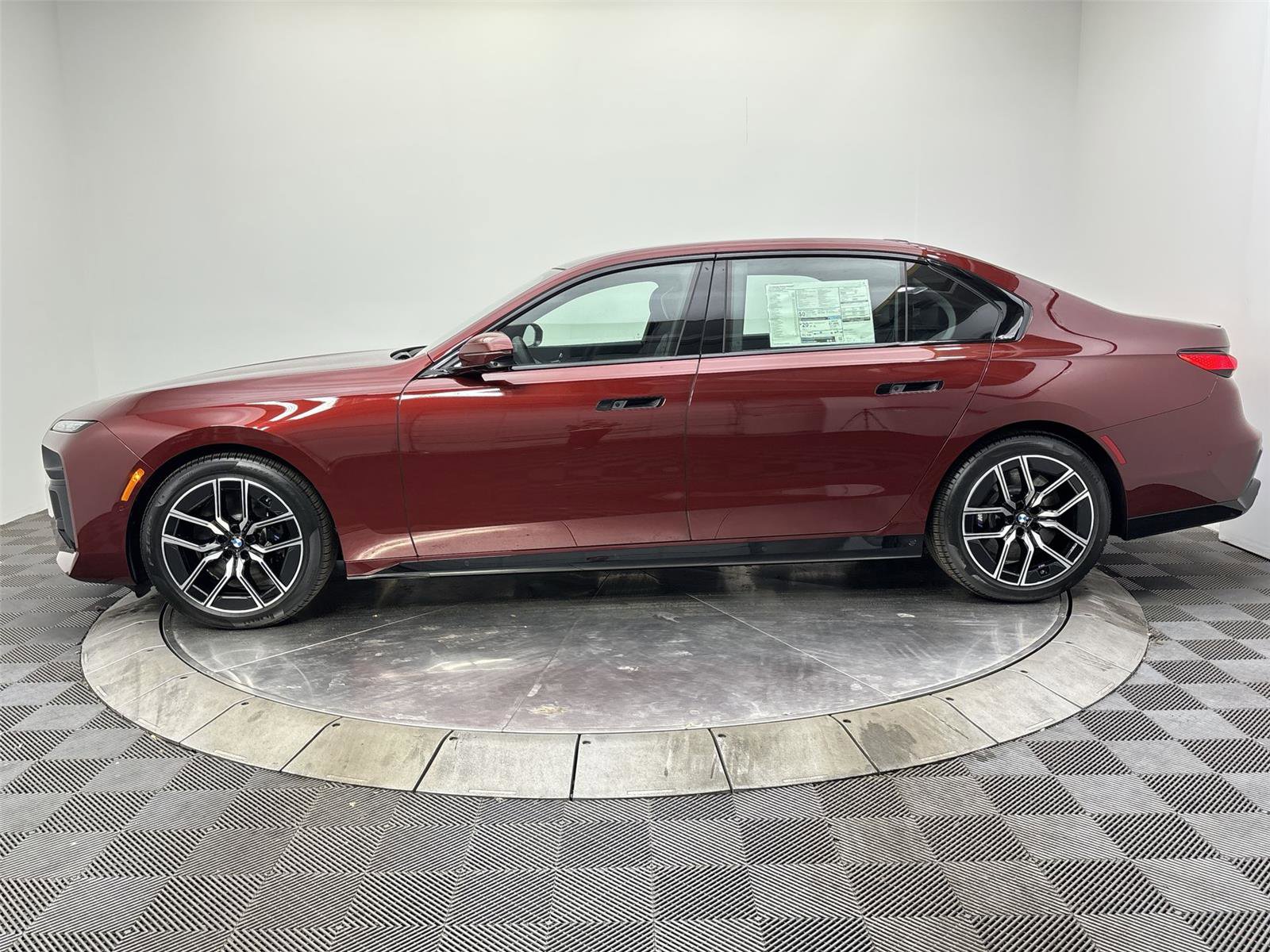 New 2026 BMW 760i xDrive w/ Executive Package image 16