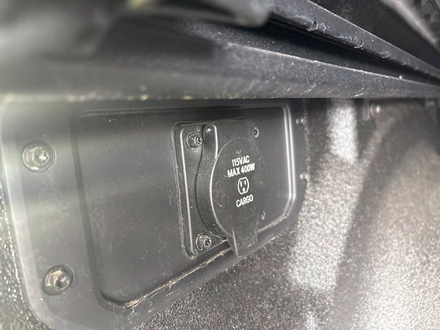 Used 2025 RAM 1500 Laramie AWD/4WD image 33