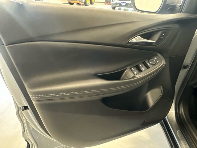 Used 2023 Buick Encore GX Select w/ Safety Package II FWD image 28