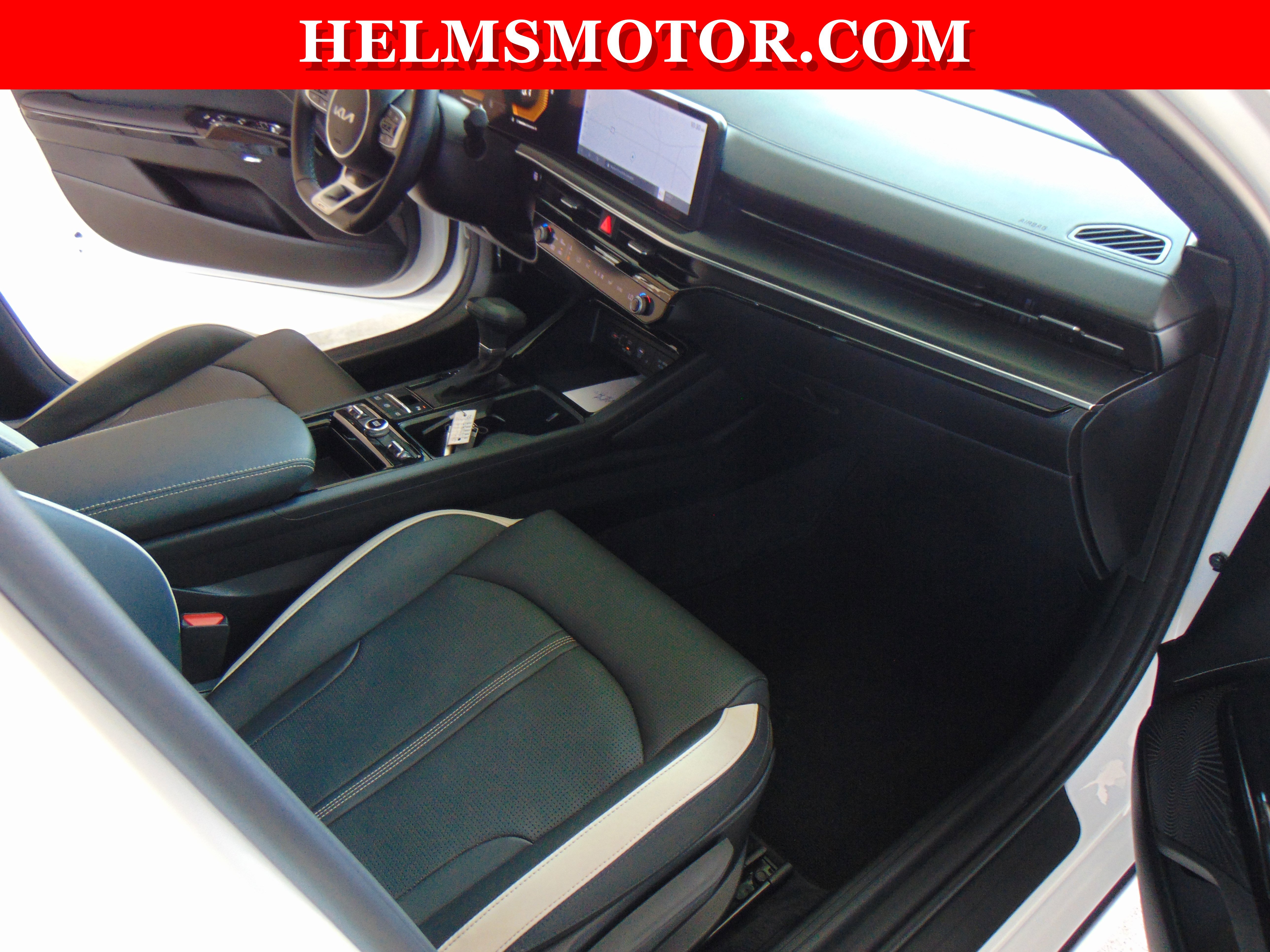 Used 2025 Kia K5 GT-Line w/ GT-Line Premium Package image 29