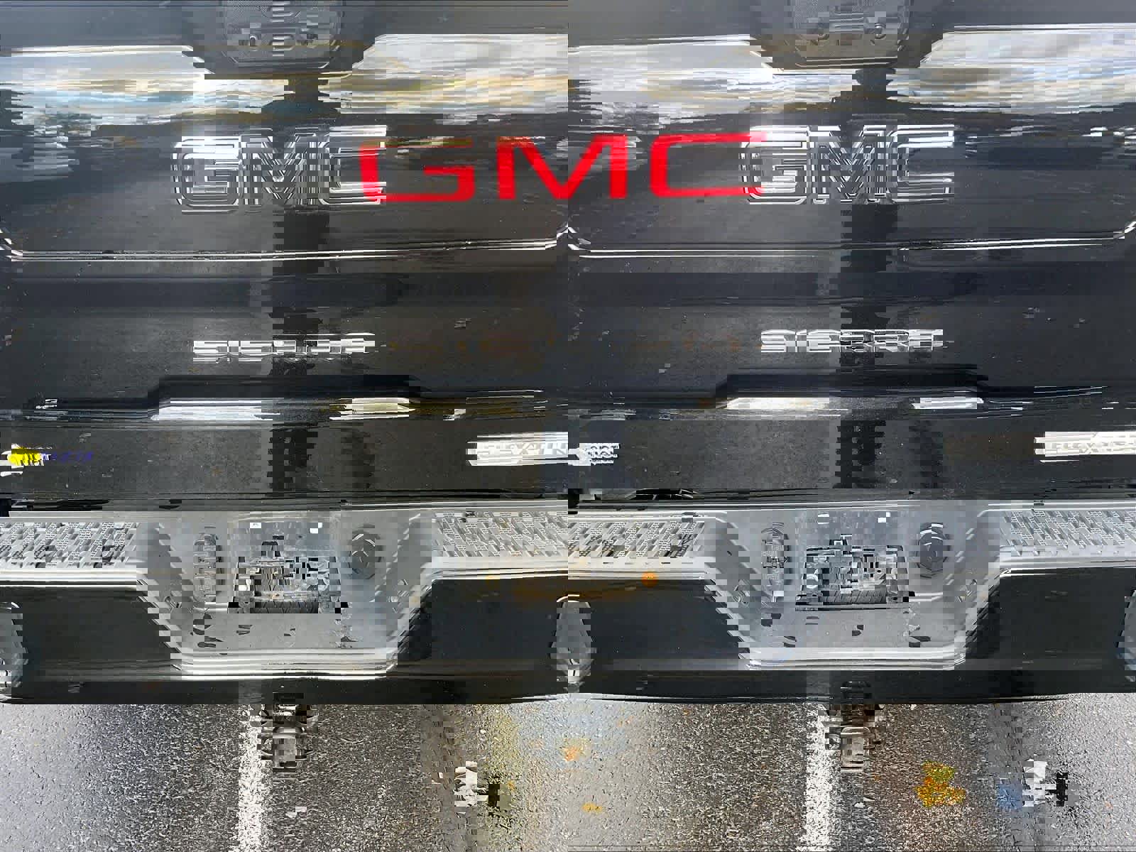Used 2022 GMC Sierra 1500 Elevation image 34