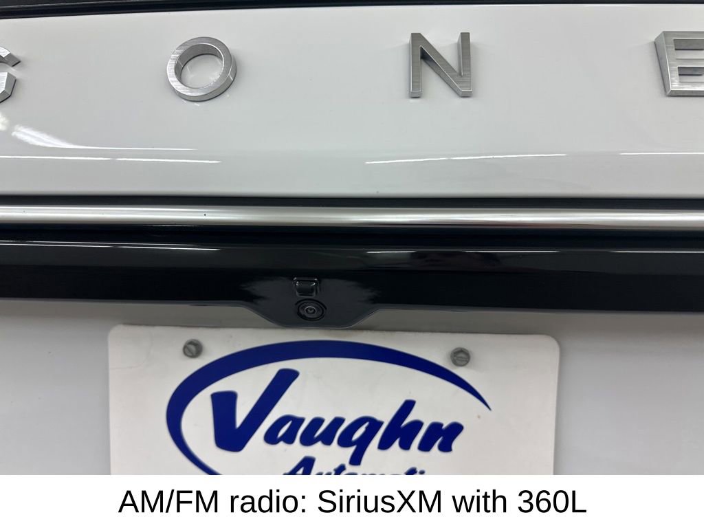 Used 2024 Jeep Wagoneer L 4WD image 16