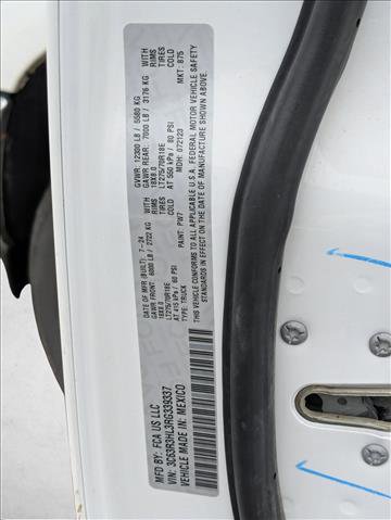 Used 2024 RAM 3500 Big Horn image 12