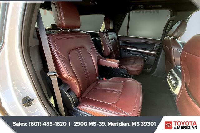 Used 2024 Ford Expedition Limited image 20