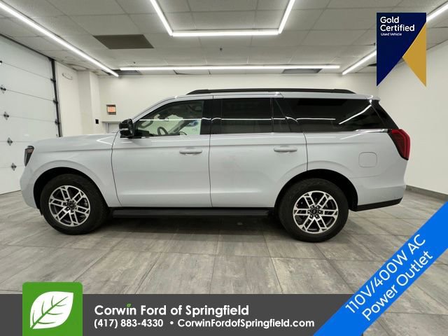Certified 2025 Ford Expedition Active image 2