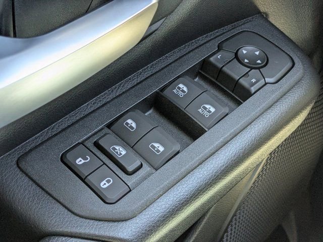 New 2026 RAM 1500 Express AWD/4WD image 23